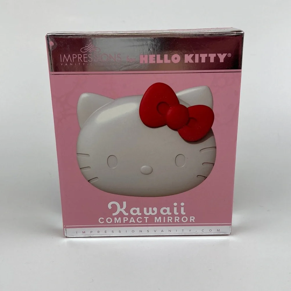 Hello Kitty Kawaii Lighted Compact Mirror NIB 4.7” x 4”